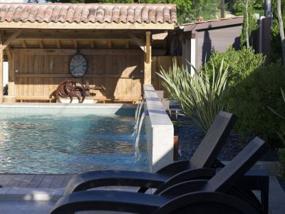 Sunbathing and splashing